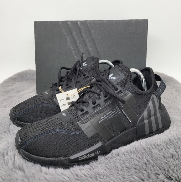 Adidas Originals NMD_R1 V2 Men's Running Shoes Size 8 - Picture 1 of 8